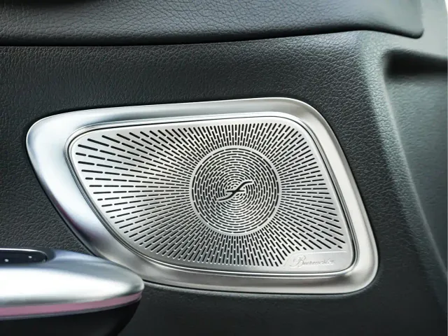 Mercedes-Benz C-Class — Фото автомобиля 11