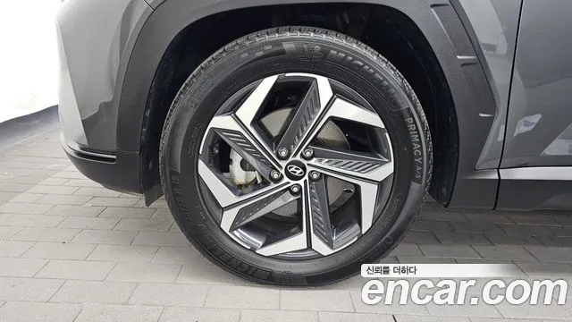 Hyundai Tucson Бензин 1.6 турбо 2WD — Фото автомобиля 2