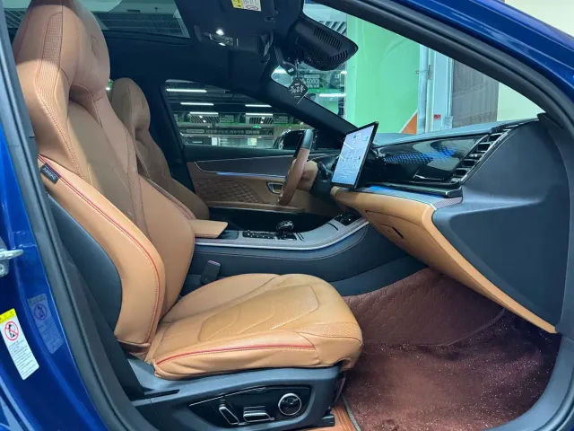 BYD Han 2022 EV Genesis Edition 610KM AWD Premium — Фото автомобиля 11