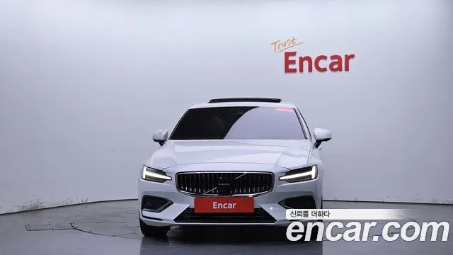 Вольво S60 S60 третьего поколения B5 Ultimate Bright — Фото автомобиля 3