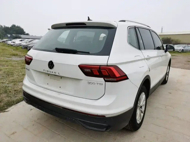 Volkswagen Tiguan L — Фото автомобиля 6