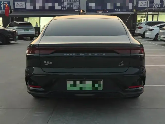BYD Han — Фото автомобиля 5