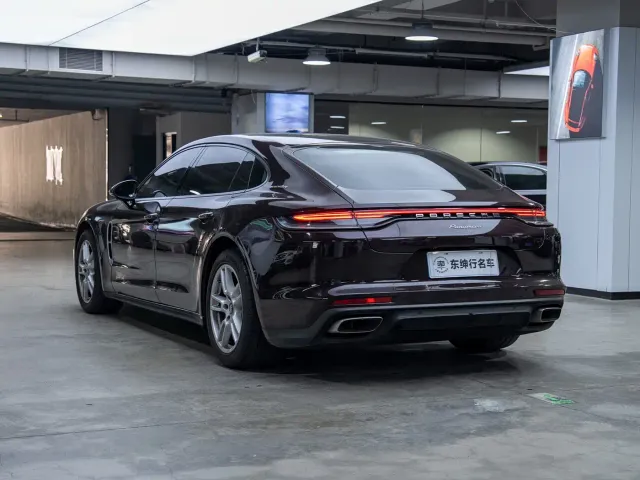 Porsche Panamera — Фото автомобиля 4