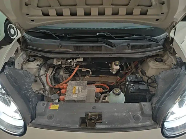 Wuling Bingo — Фото автомобиля 19