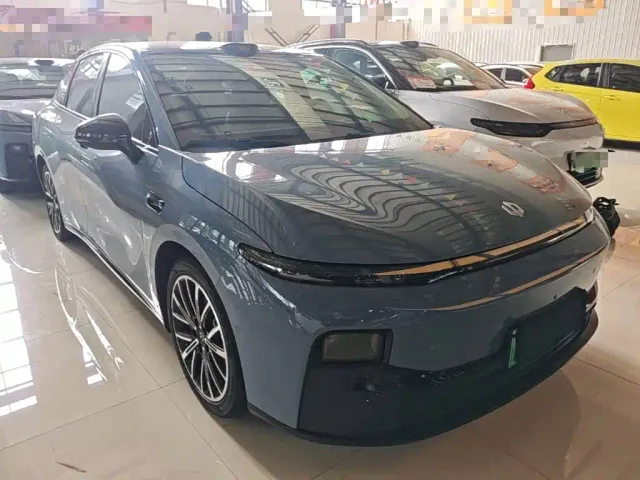 Leapmotor B01 — Фото автомобиля 3