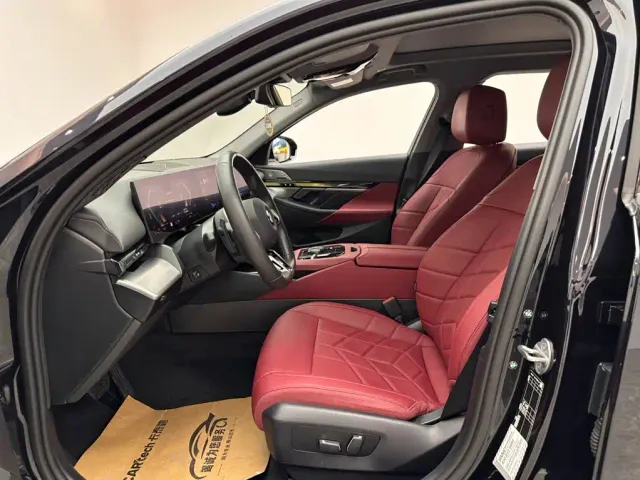 BMW 5 Series — Фото автомобиля 8