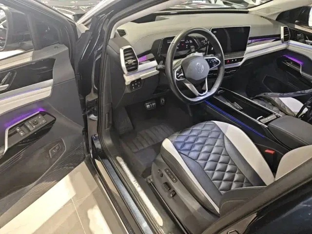 Volkswagen ID.6 Crozz — Фото автомобиля 15