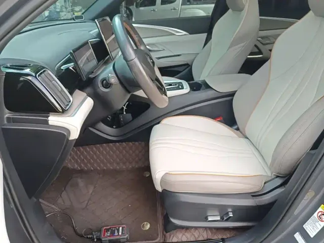 BYD Song Pro — Фото автомобиля 14