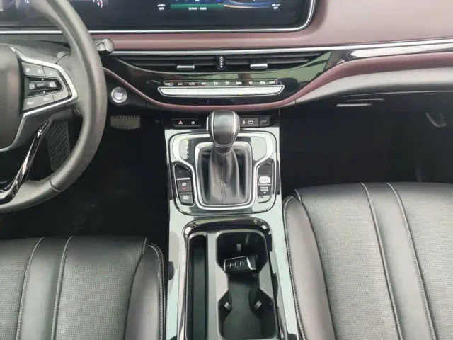 GAC Trumpchi M6 — Фото автомобиля 16