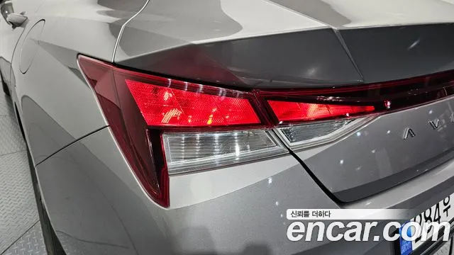 Hyundai Avante — Фото автомобиля 8