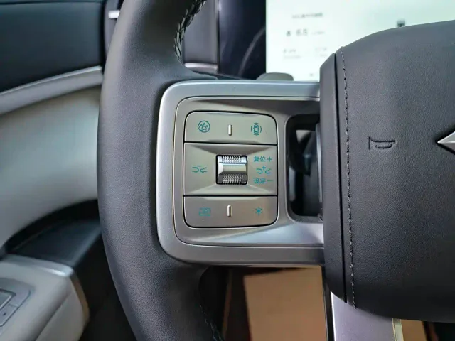 BYD FangChengBao Titanium 7 — Фото автомобиля 17