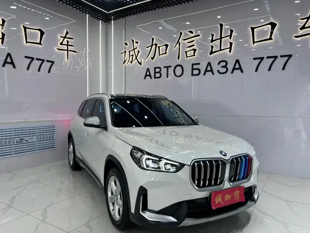 BMW X1 — Фото автомобиля 3