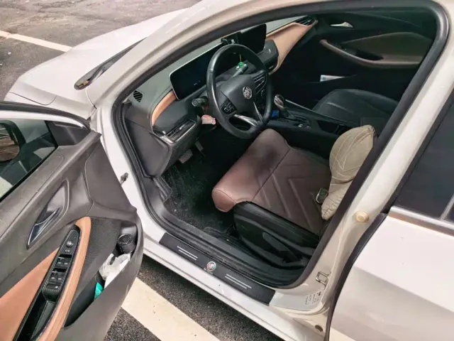 Buick Verano — Фото автомобиля 12