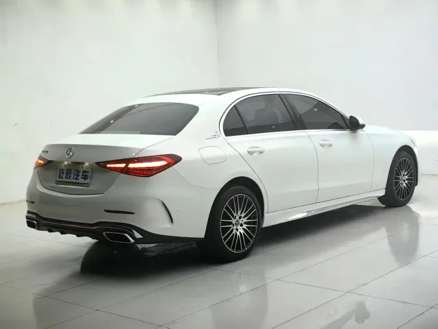Mercedes-Benz C-Class — Фото автомобиля 6