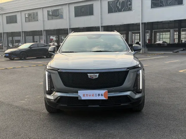 Cadillac XT5 — Фото автомобиля 2