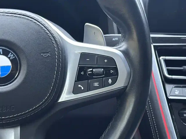 BMW 8 Series — Фото автомобиля 16