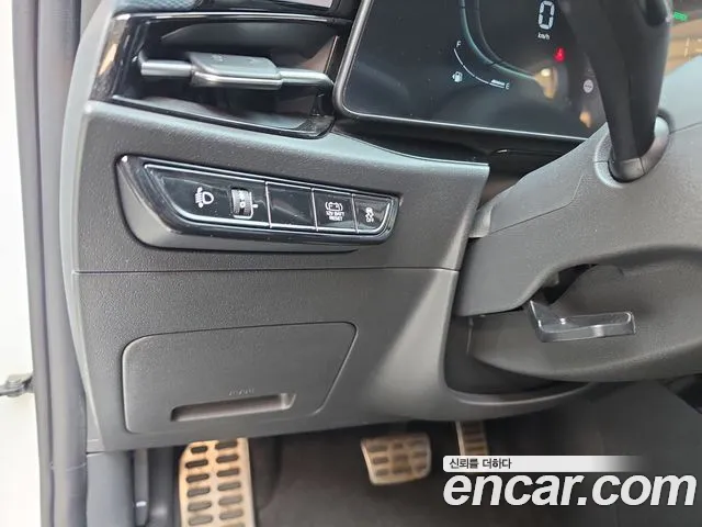 Kia Niro The All New — Фото автомобиля 25