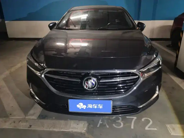 Buick LaCrosse — Фото автомобиля 2