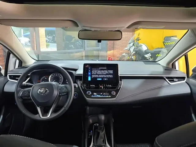 Toyota Corolla — Фото автомобиля 12