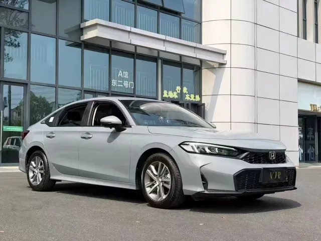 Honda Civic — Фото автомобиля 3