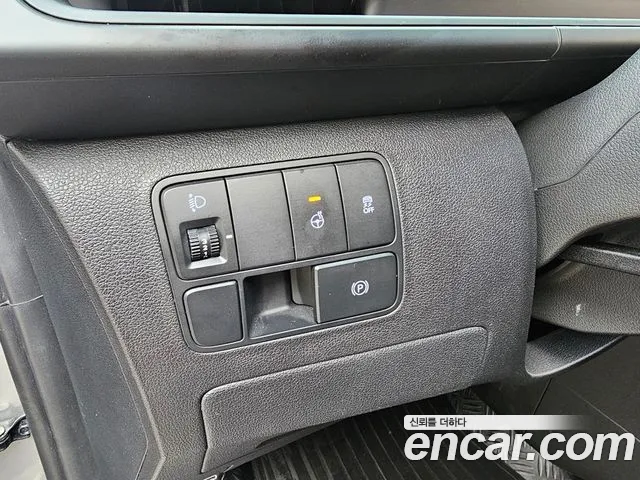Hyundai Staria — Фото автомобиля 11