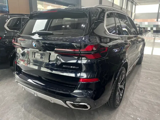 BMW X5 — Фото автомобиля 8