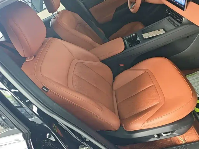 Wuling Starlight — Фото автомобиля 24
