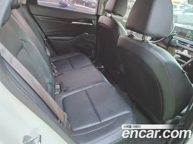 Kia Seltos — Фото автомобиля 19