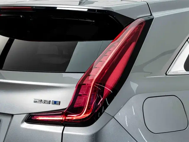 Cadillac XT4 — Фото автомобиля 8