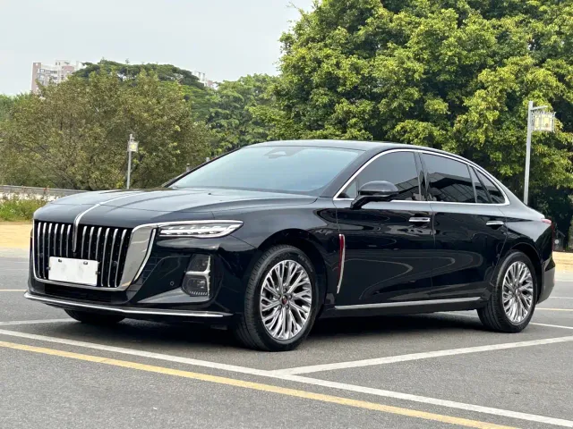 Фотография автомобиля — Hongqi H5