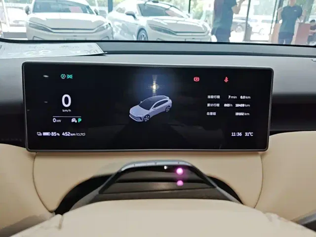 Nio ET5 Touring — Фото автомобиля 11