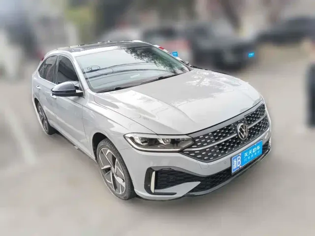 Volkswagen Lavida — Фото автомобиля 3