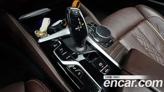BMW 5-Series 5 серия (G30) 530i xDrive Luxury — Фото автомобиля 9