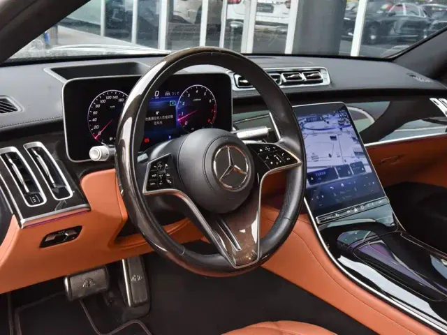 Mercedes-Benz Maybach S-Class — Фото автомобиля 11