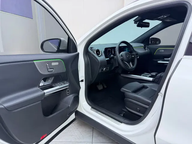 Mercedes-Benz GLA-Class — Фото автомобиля 7