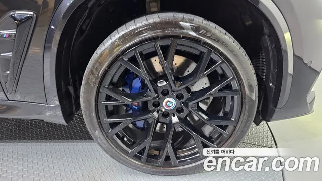 BMW X5M 4.4 Competition — Фото автомобиля 5