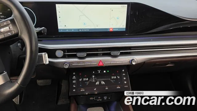 Hyundai Grandeur GN7 — Фото автомобиля 13