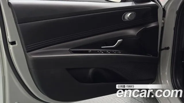 Hyundai Avante CN7 — Фото автомобиля 13
