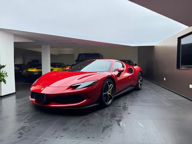 Фотография автомобиля — Ferrari 296