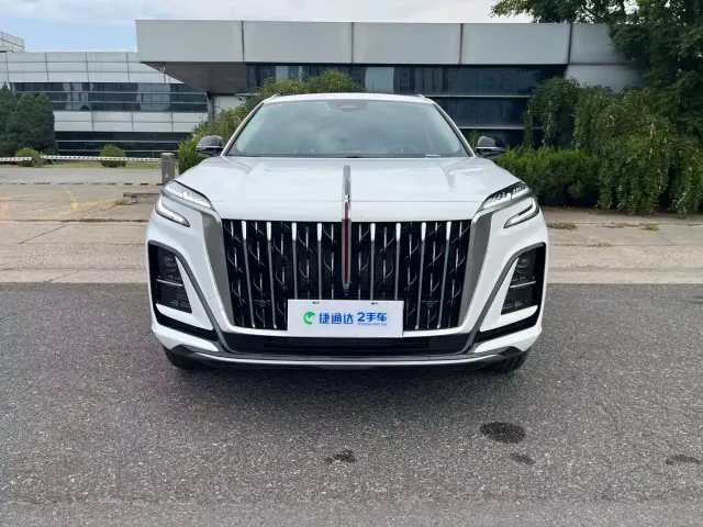Hongqi HS3 — Фото автомобиля 7