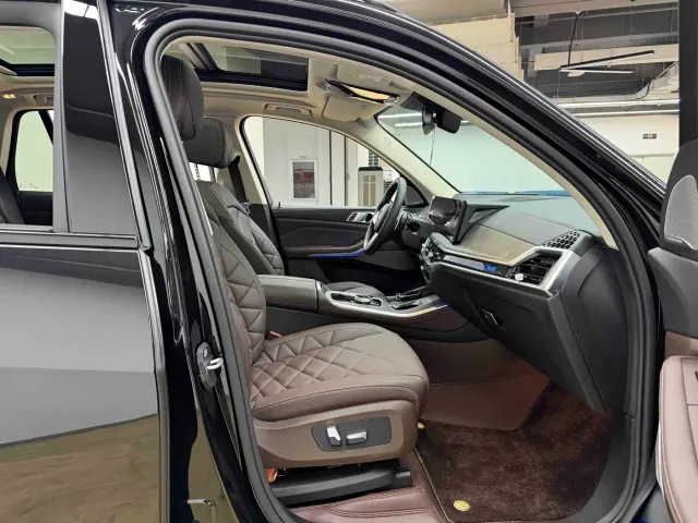 BMW X5 — Фото автомобиля 27