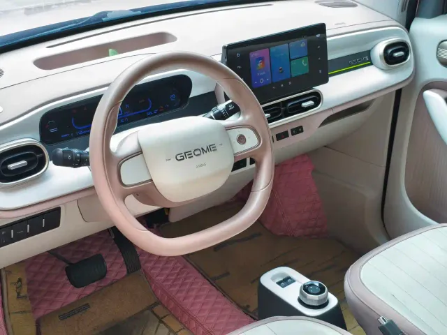 Geely Panda — Фото автомобиля 9