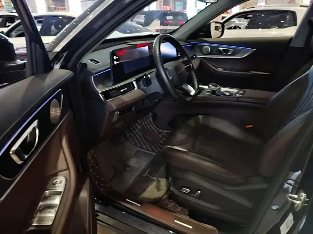 Chery Tiggo 8 PLUS — Фото автомобиля 15