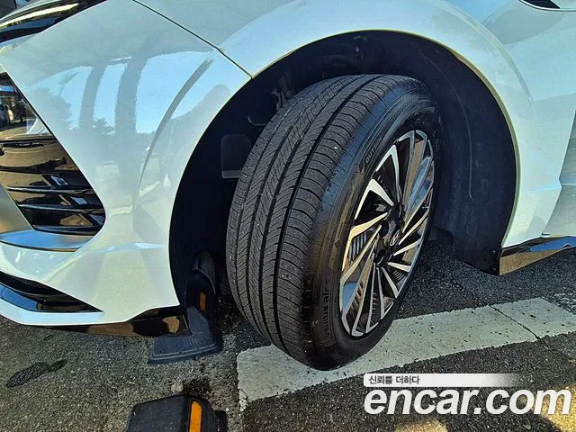 Hyundai Sonata — Фото автомобиля 5