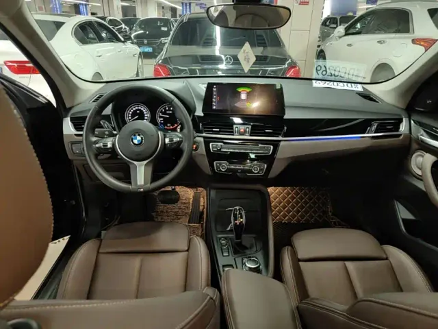 BMW X1 — Фото автомобиля 9
