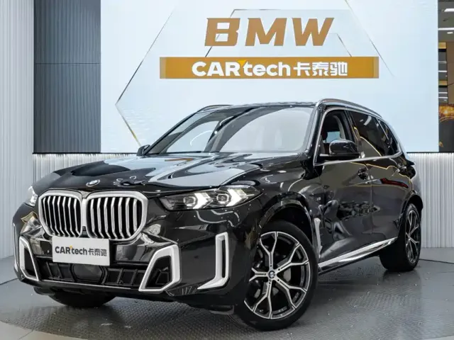Фотография автомобиля — BMW X5
