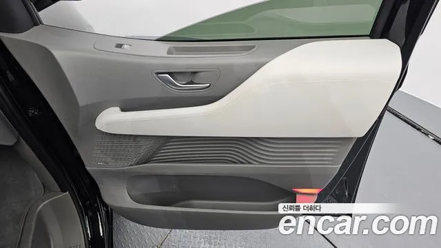 Hyundai Staria — Фото автомобиля 14