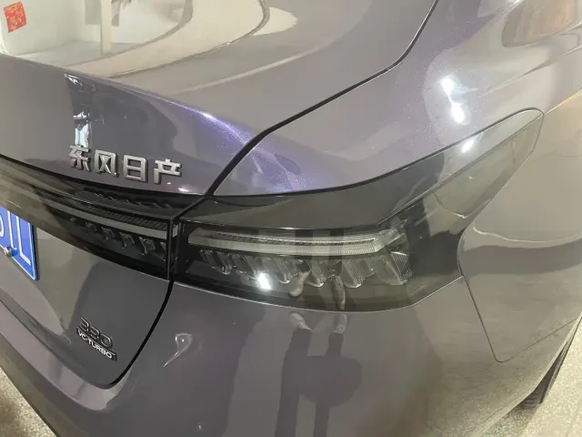 Nissan Teana 2026 2.0T Premium Edition — Фото автомобиля 12
