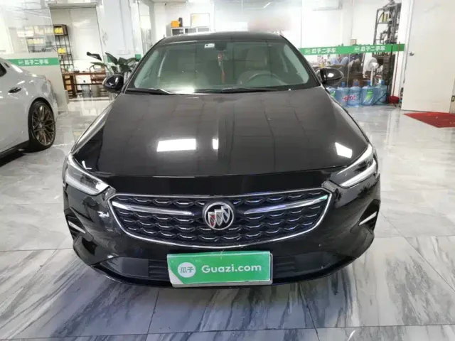 Buick Regal — Фото автомобиля 2