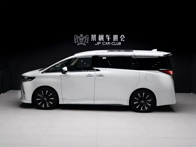 Toyota Alphard — Фото автомобиля 2